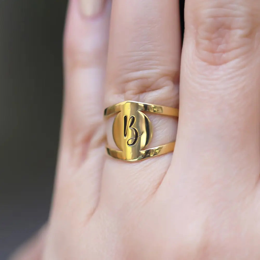 Bague initiale or