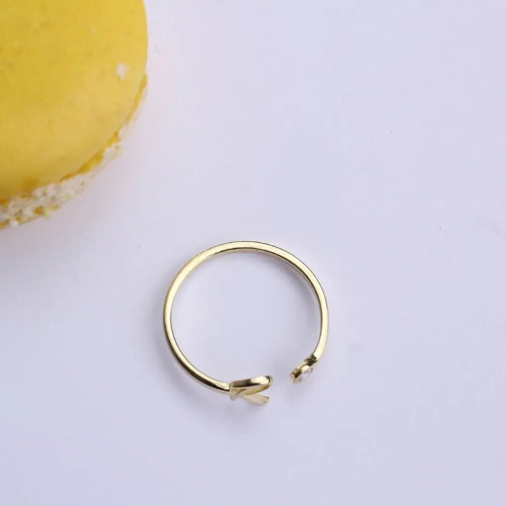Bague initiale avec pierre de naissance