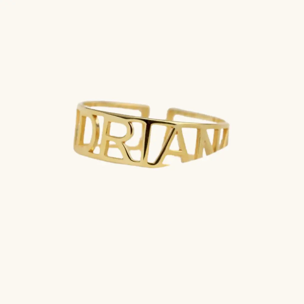 Bague prénom délicate