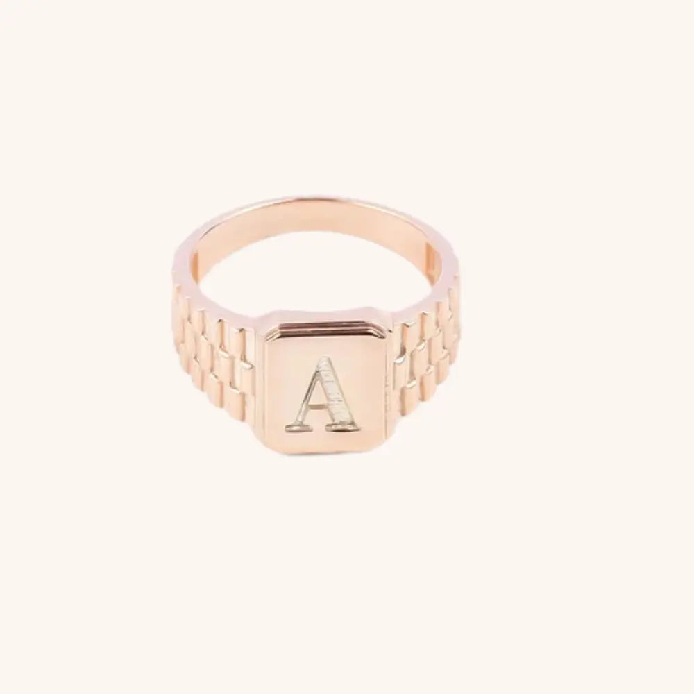 Bague initiale en or rose