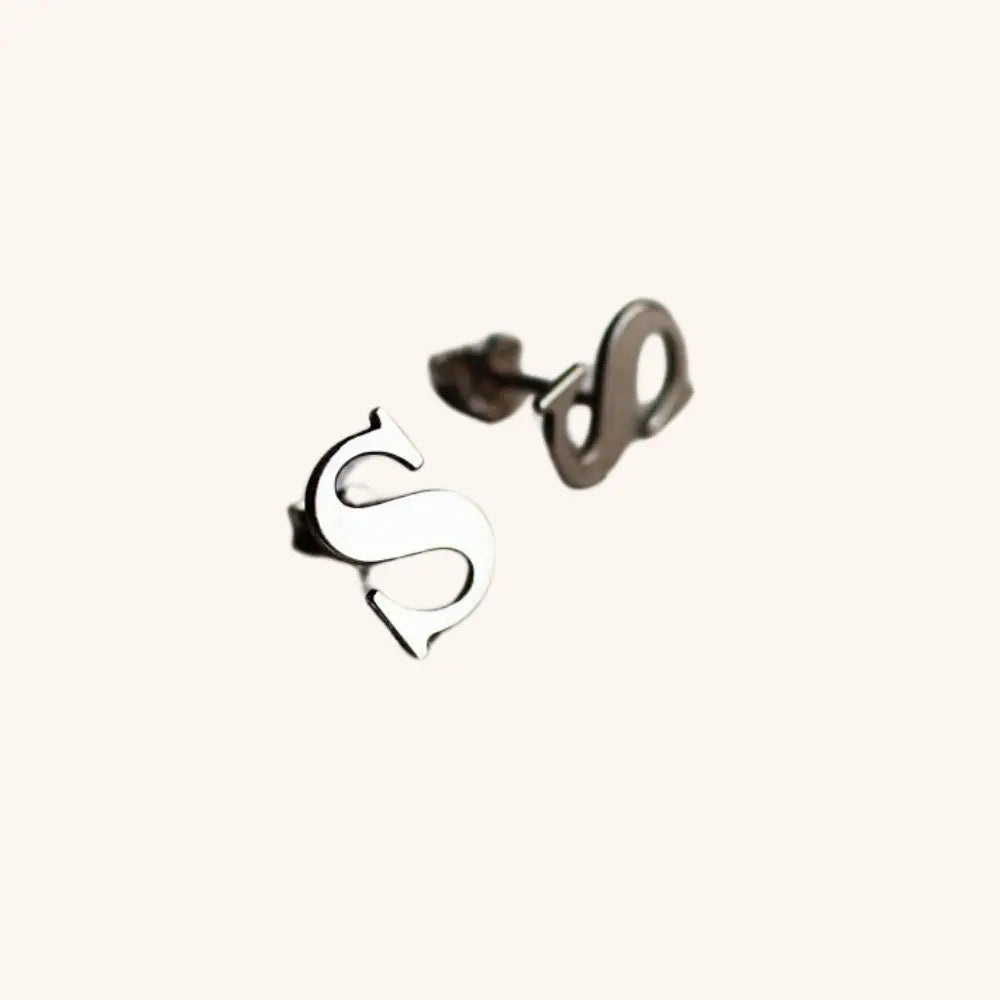 Boucles d'oreilles initiale argent