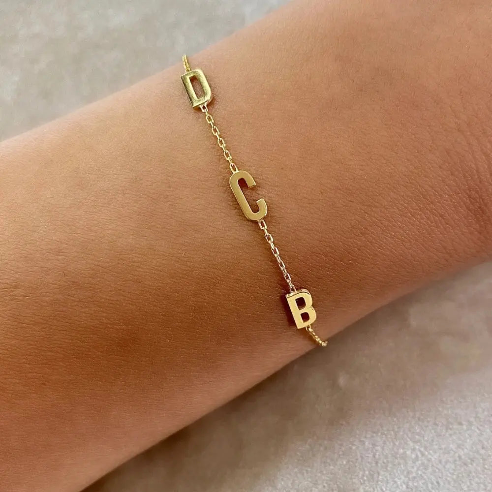 Bracelet lettres délicates