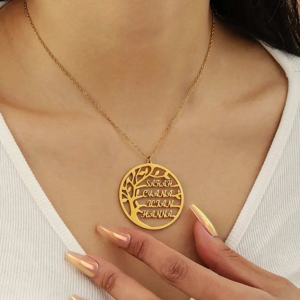 Collier arbre de vie prénom