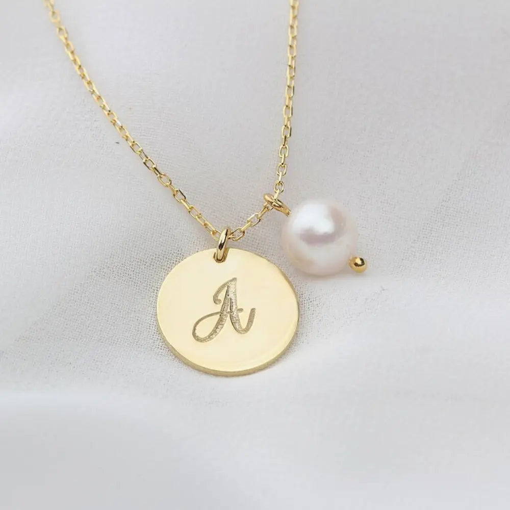 Collier initiale perles
