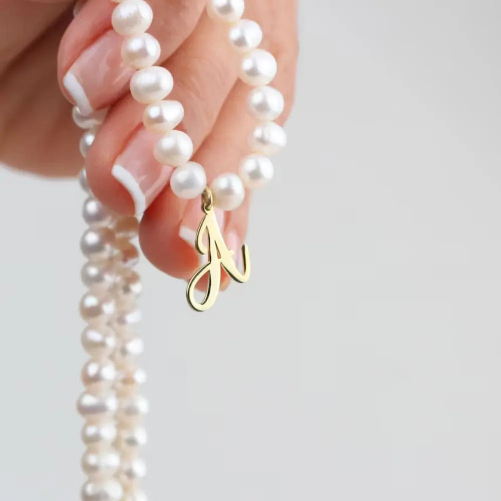 Collier initiale perles personnalisé