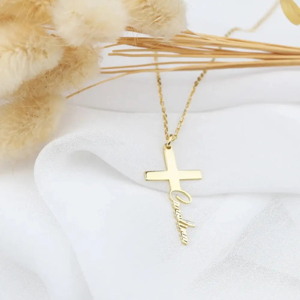 Collier prénom croix