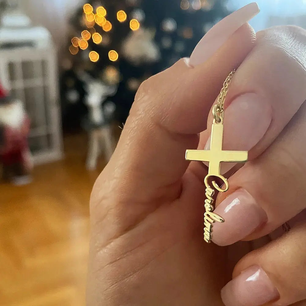 Collier prénom croix