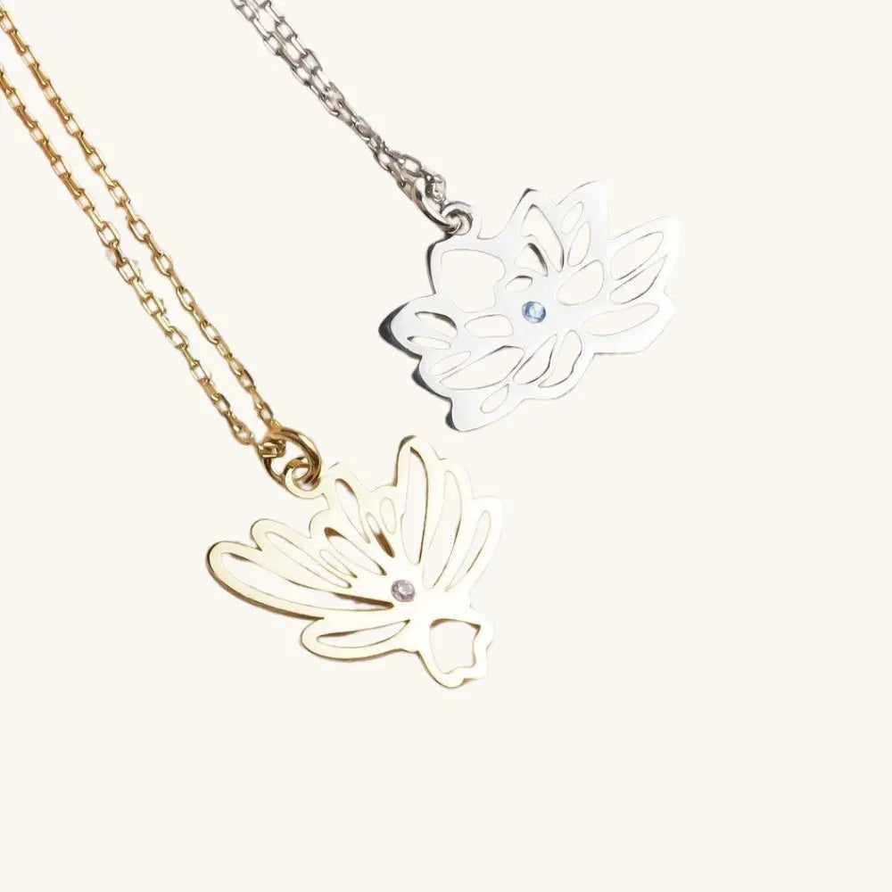 Collier fleurs de mois