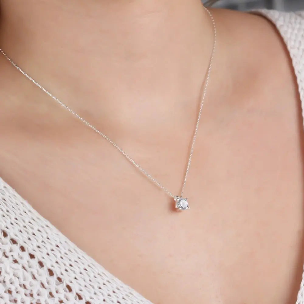 Pendentif pierre