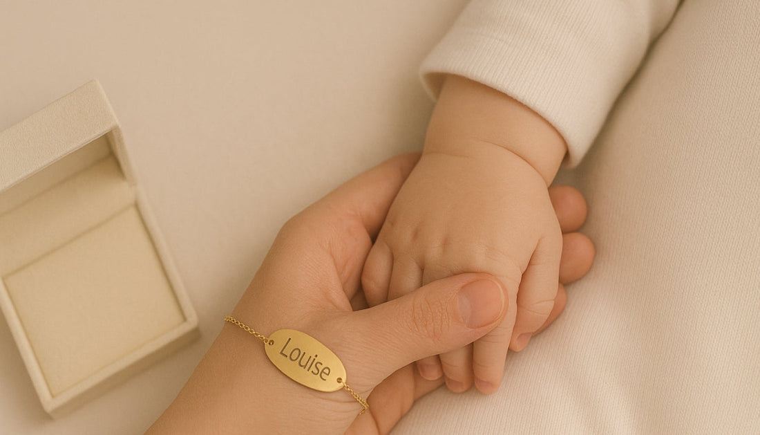 Bracelet-prénom-pour-maman-l-écrin-d-amour-qui-immortalise-la-naissance Bijoux Personnalisés