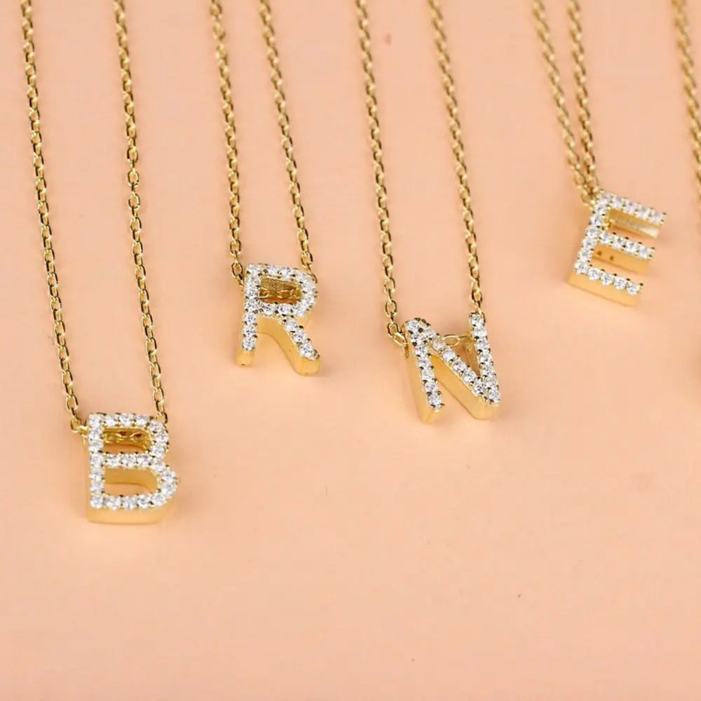 Collier lettre initiale 