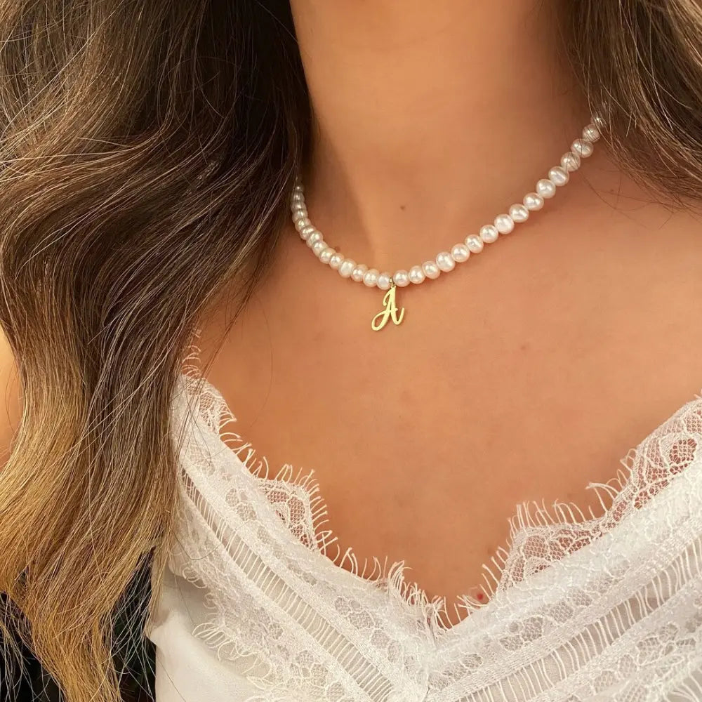 Collier initiale perles personnalisé 
